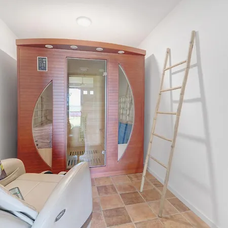 Casa Lounell, Piscine, Spa, Sauna Vakantiehuis Graulhet